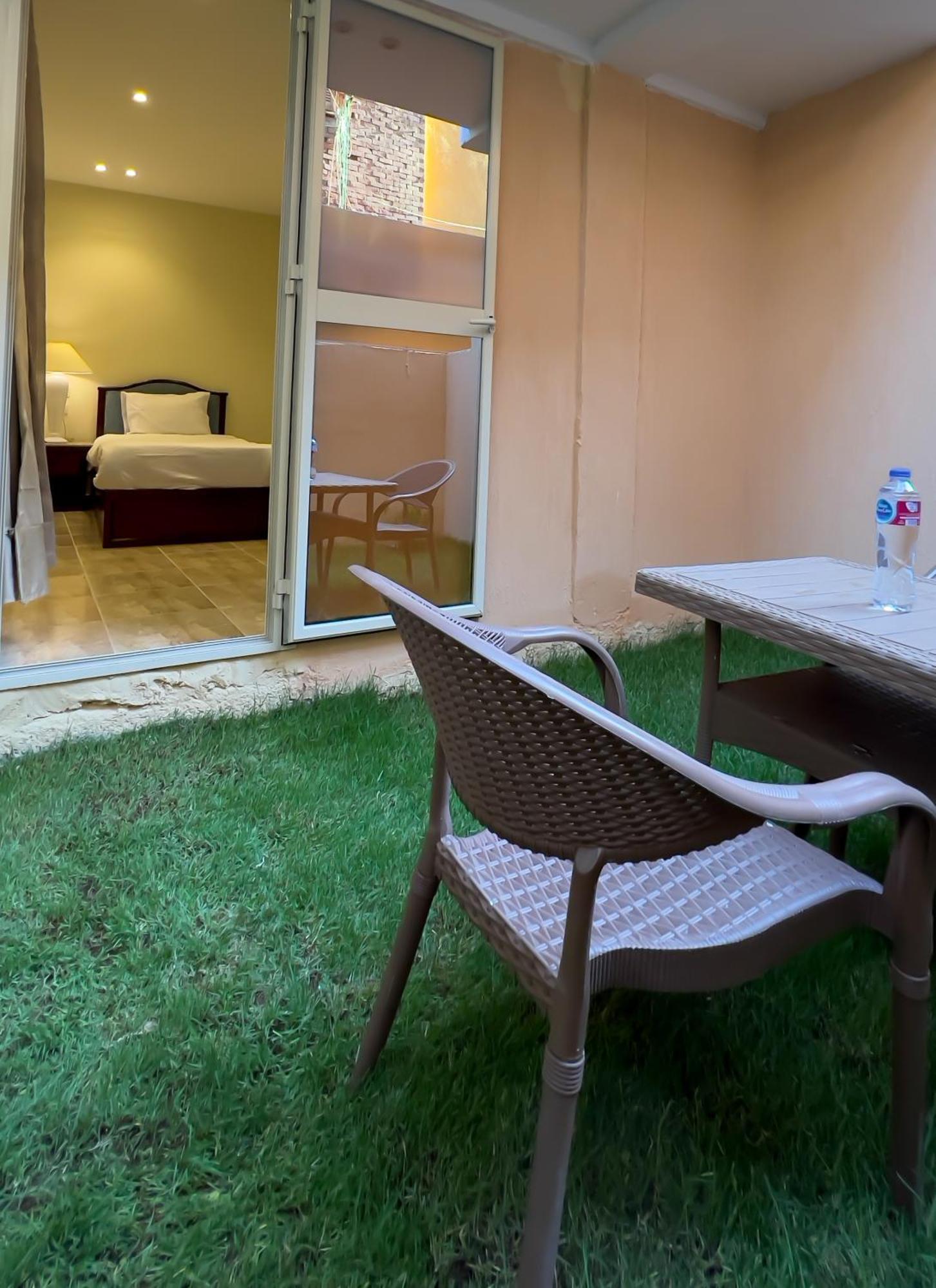Pyramids Vista Inn Kafret el-Gabal 外观 照片