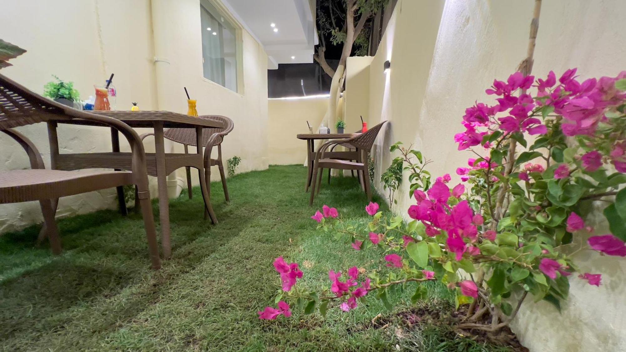 Pyramids Vista Inn Kafret el-Gabal 外观 照片